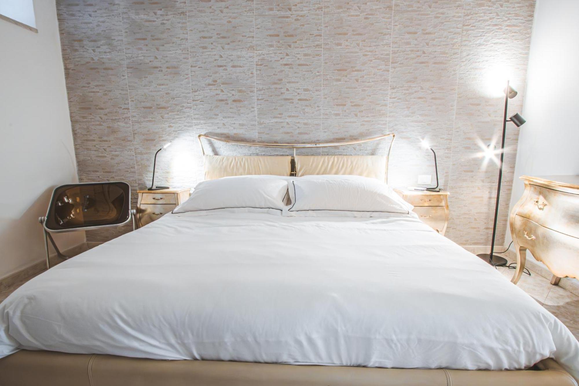 Favolhouse Apartment Бари Екстериор снимка
